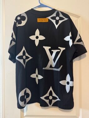 Louis Vuitton Black T-Shirt with Silver Monogram Print